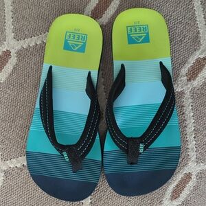 Reef flip flops NEW